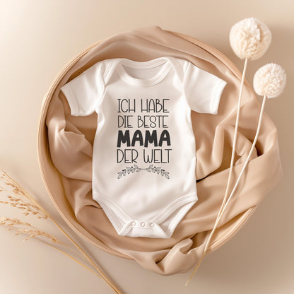 Unisex Babybody Kurzarm Beste Mama der Welt BIO-Baumwolle Weiss Strampler Babyparty Geschenk Babshower Schlupfkragen Weicher Einteiler für Neugeborene Babys-Baby Body-22Feels