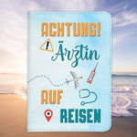 Ärztin Geschenk Reisepasshülle Frauen Reisen Pass Etui Cover Organizer Sommer Urlaub Gadgets Kunst-Leder Berufe Accessoire-Reisepass-Hülle-22Feels