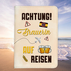 Brauerin Geschenk Reisepasshülle Frauen Reisen Pass Etui Cover Organizer Sommer Urlaub Gadgets Kunst-Leder Berufe Accessoire-Reisepass-Hülle-22Feels