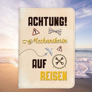 Mechanikerin Geschenk Reisepasshülle Frauen Reisen Pass Etui Cover Organizer Sommer Urlaub Gadgets Kunst-Leder Berufe Accessoire-Reisepass-Hülle-22Feels