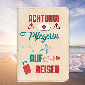 Pflegerin Geschenk Reisepasshülle Frauen Reisen Pass Etui Cover Organizer Sommer Urlaub Gadgets Kunst-Leder Berufe Accessoire-Reisepass-Hülle-22Feels