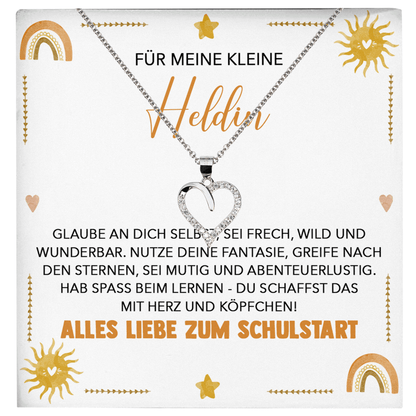 22Feels® Mädchen Einschulung Geschenk zum Schulanfang 1. Klasse - Silber 925/000 Herz Halskette Kinder-Schmuck - Glückwunsch Erstklässlerin Idee Patenkind Tochter Enkelin Nichte-Schmuck mit Botschaftskarte - Herz21-22Feels