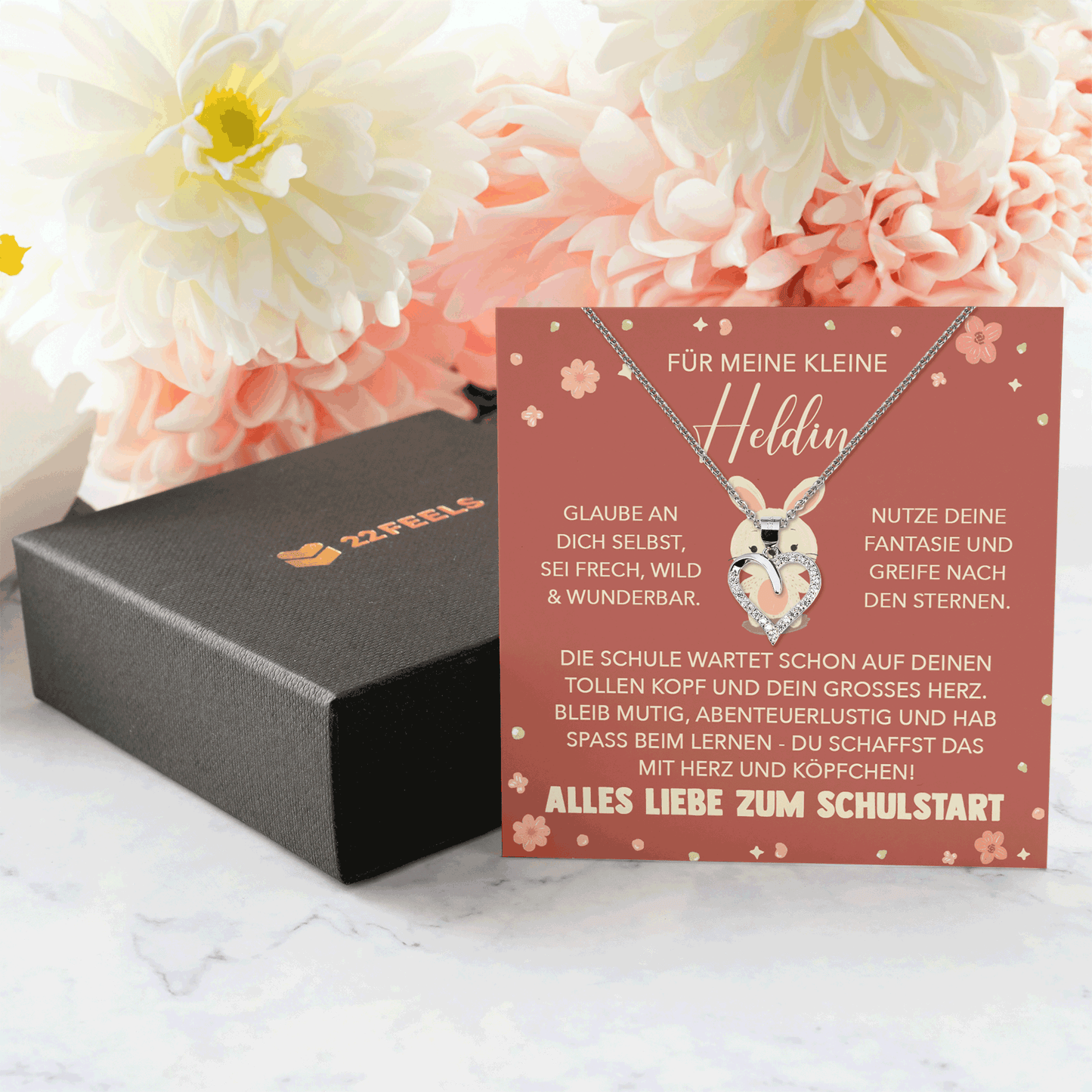 22Feels® Mädchen Einschulung Geschenk zum Schulanfang 1. Klasse - Silber 925/000 Herz Halskette Kinder-Schmuck - Glückwunsch Erstklässlerin Idee Patenkind Tochter Enkelin Nichte-Schmuck mit Botschaftskarte - Herz21-22Feels
