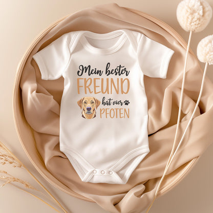 22Feels Unisex Babybody Bio-Baumwolle – Weiß mit Labrador Bester Freund – Geschenk zur Geburt, Babyparty oder zum 1. Geburtstag für Hunde-Fans-Baby Body-22Feels