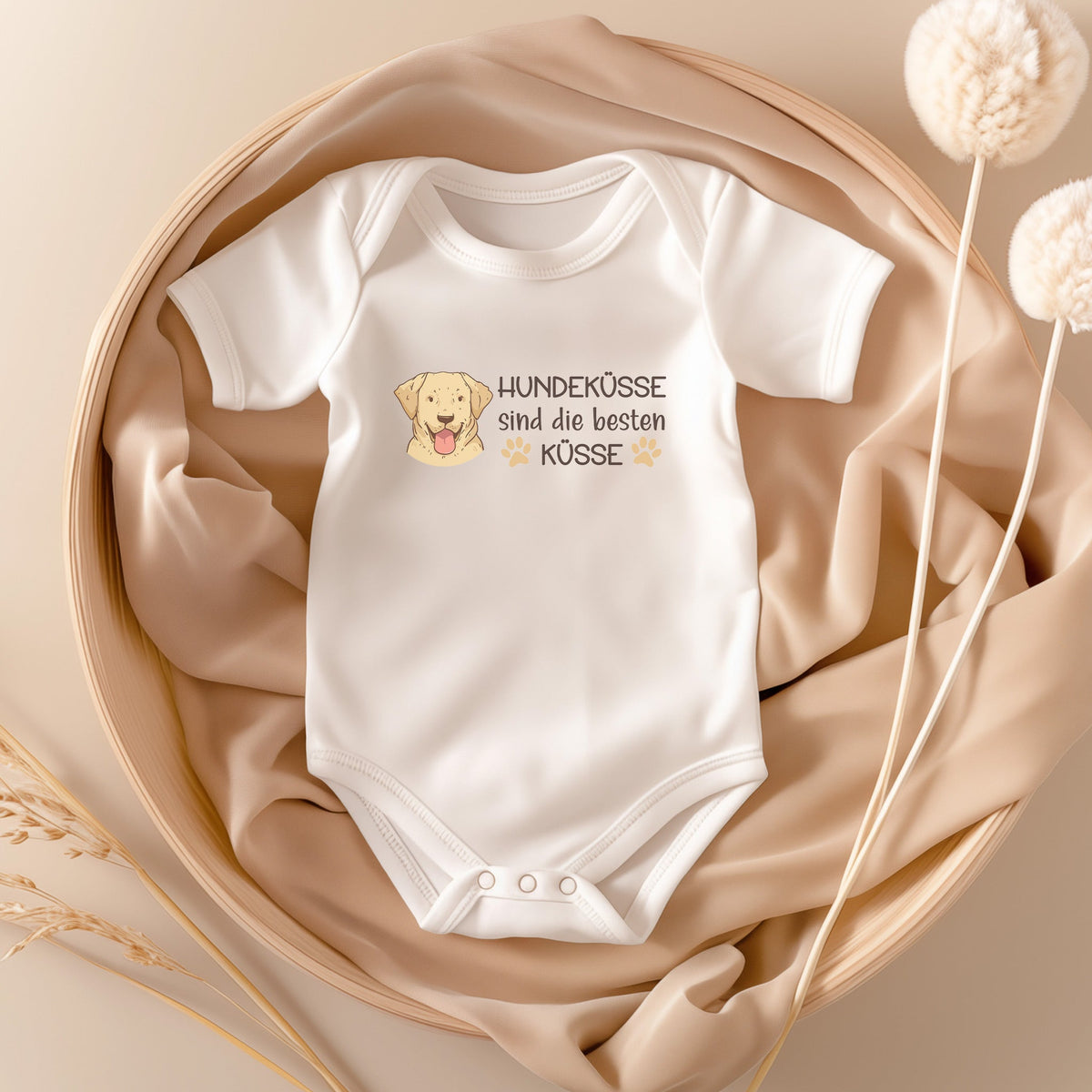 22Feels Unisex Babybody Bio-Baumwolle – Weiß mit Labrador Hundeküsse – Geschenk zur Geburt, Babyparty oder zum 1. Geburtstag für Hunde-Fans-Baby Body-22Feels