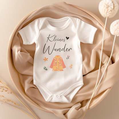 22Feels Unisex Babybody Bio-Baumwolle – Weiß mit Kleines Wunder Design – Geschenk zur Geburt, Babyparty oder zum 1. Geburtstag für Mädchen & Jungen-Baby Body-22Feels