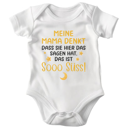 22Feels Unisex Babybody Bio-Baumwolle – Weiß mit Mama Sagen Spruch – Geschenk zur Geburt, Babyparty oder zum 1. Geburtstag-Baby Body-22Feels