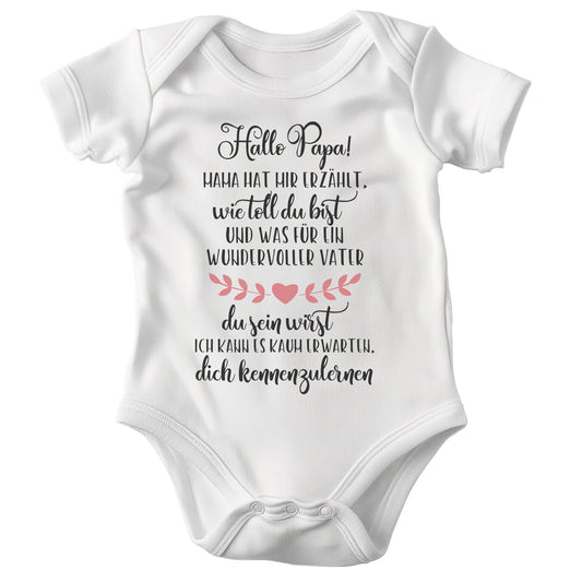 22Feels Babybody Mädchen Bio-Baumwolle – Weiß mit Hallo Papa Herz – Geschenk für Papa von Mama zur Geburt oder Babyparty-Baby Body-22Feels