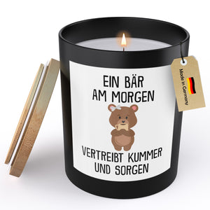 22Feels® Lustige Spruchkerze Frauen Bär Geschenk HANDGEMACHTE Sojawachs Duft-Kerze im Glas (ZITRUS, VEGAN)-Spruchkerzen B1K1-22Feels
