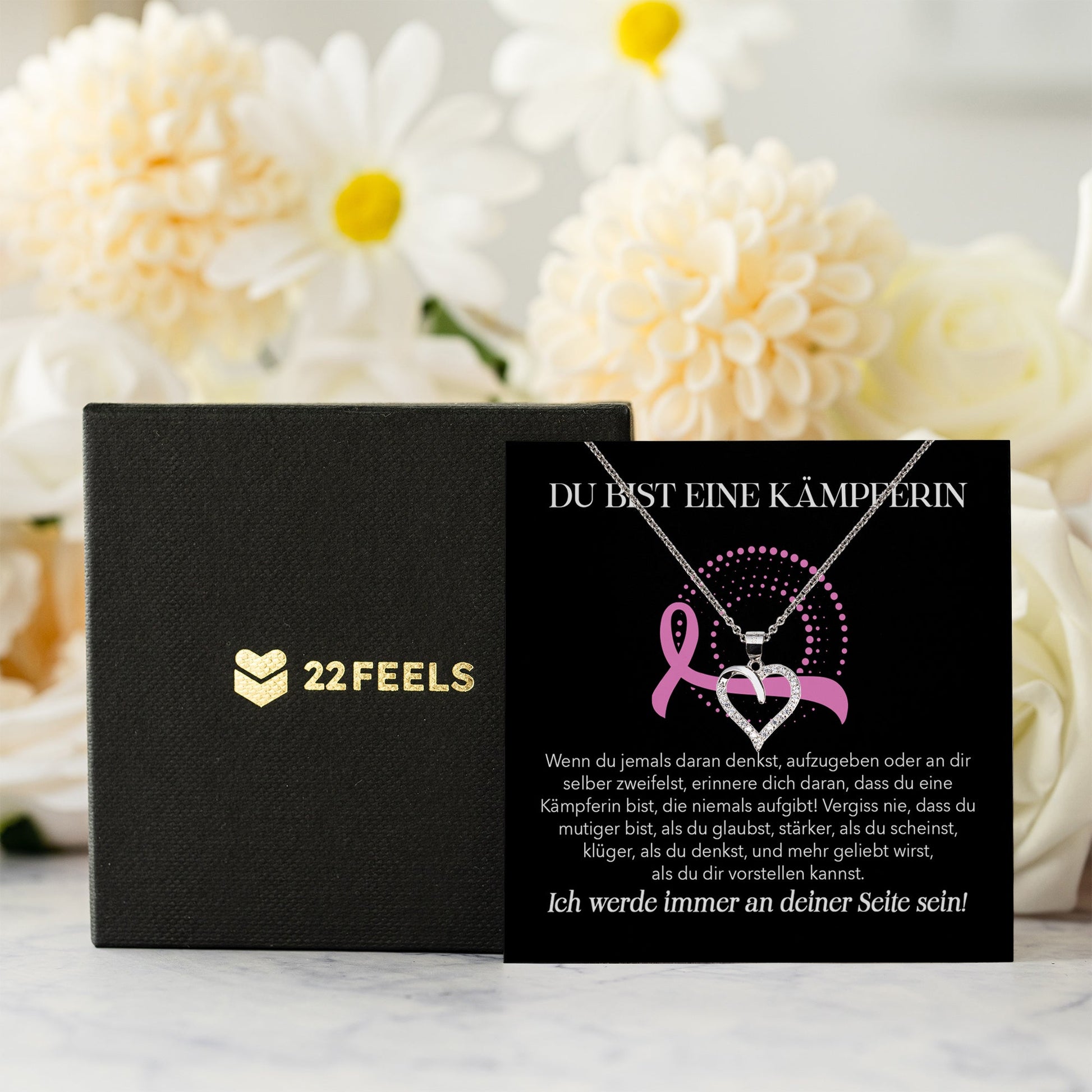 22Feels® Brustkrebs Kämpferin Geschenk Silber 925 Herz Halskette mit Karte Frauen Schmuck Damen und Collier - Mut und Stärke während Therapie Mammakarzinom-Schmuck mit Botschaftskarte - Herz21-22Feels
