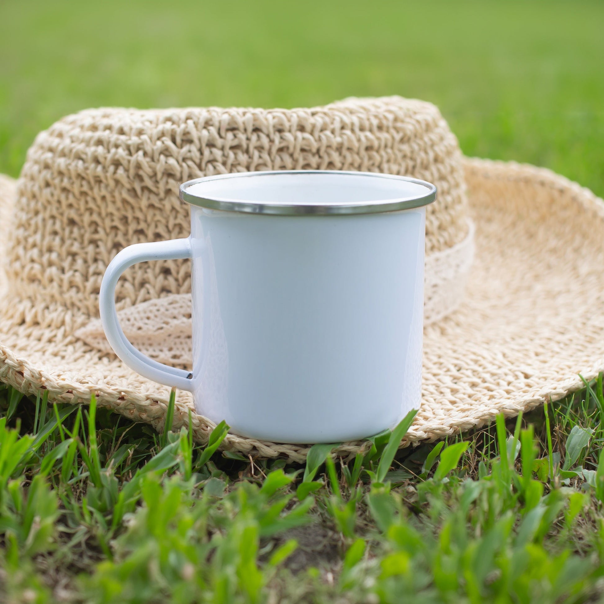 Ab 7,99/Stk Emailletasse Sublimationsrohling Camping Becher Blanko Sublimation Weiss (350ml, 530ml) Silberner Edelstahrand, Picknicks, Werbegeschenk-Sublimationsrohlinge und Kreativbedarf-22Feels