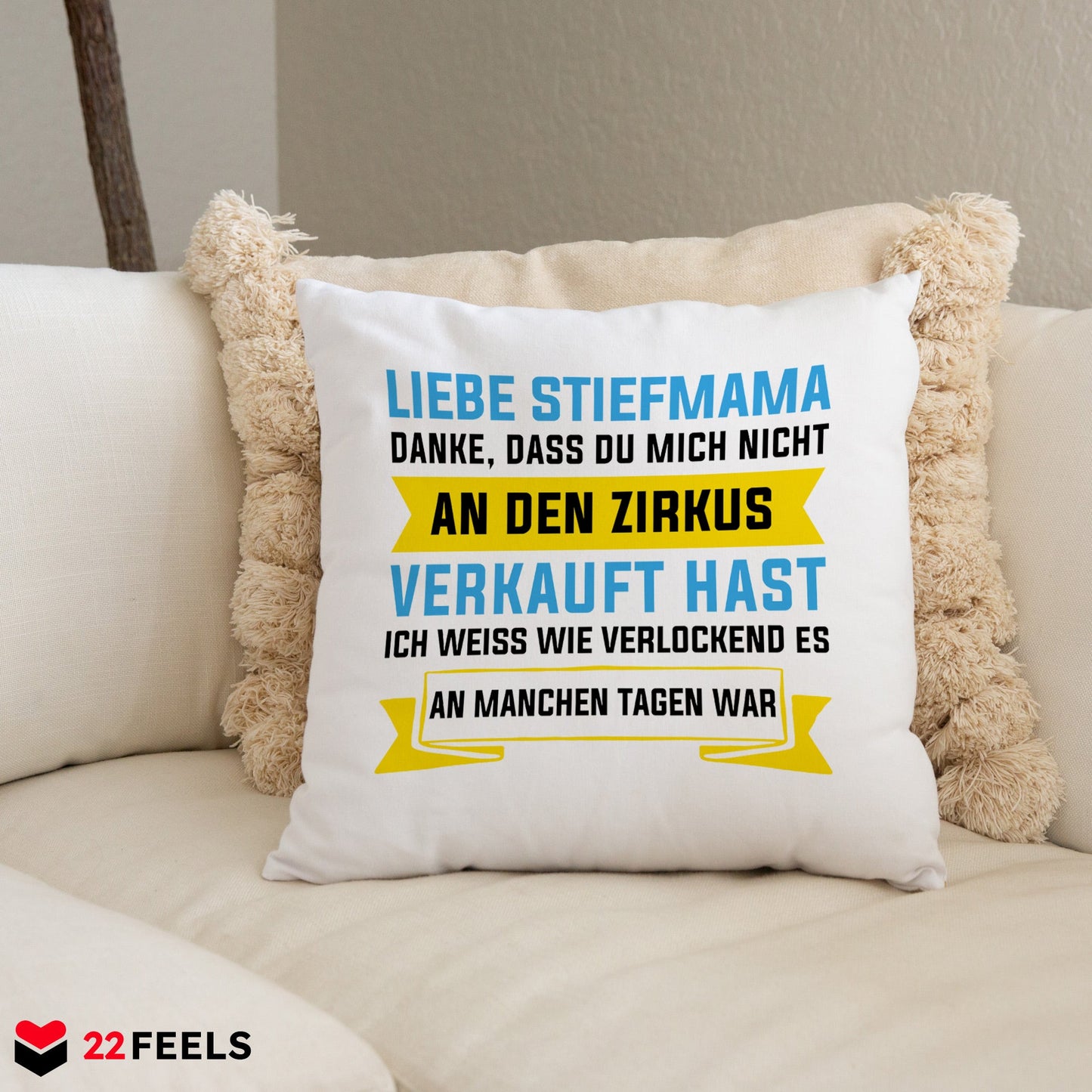 22Feels® Stiefmama Geschenk - Kissen mit Spruch (Weiss 40x40cm)-Kissen Weiss 40x40-22Feels