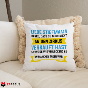 22Feels® Stiefmama Geschenk - Kissen mit Spruch (Weiss 40x40cm)-Kissen Weiss 40x40-22Feels