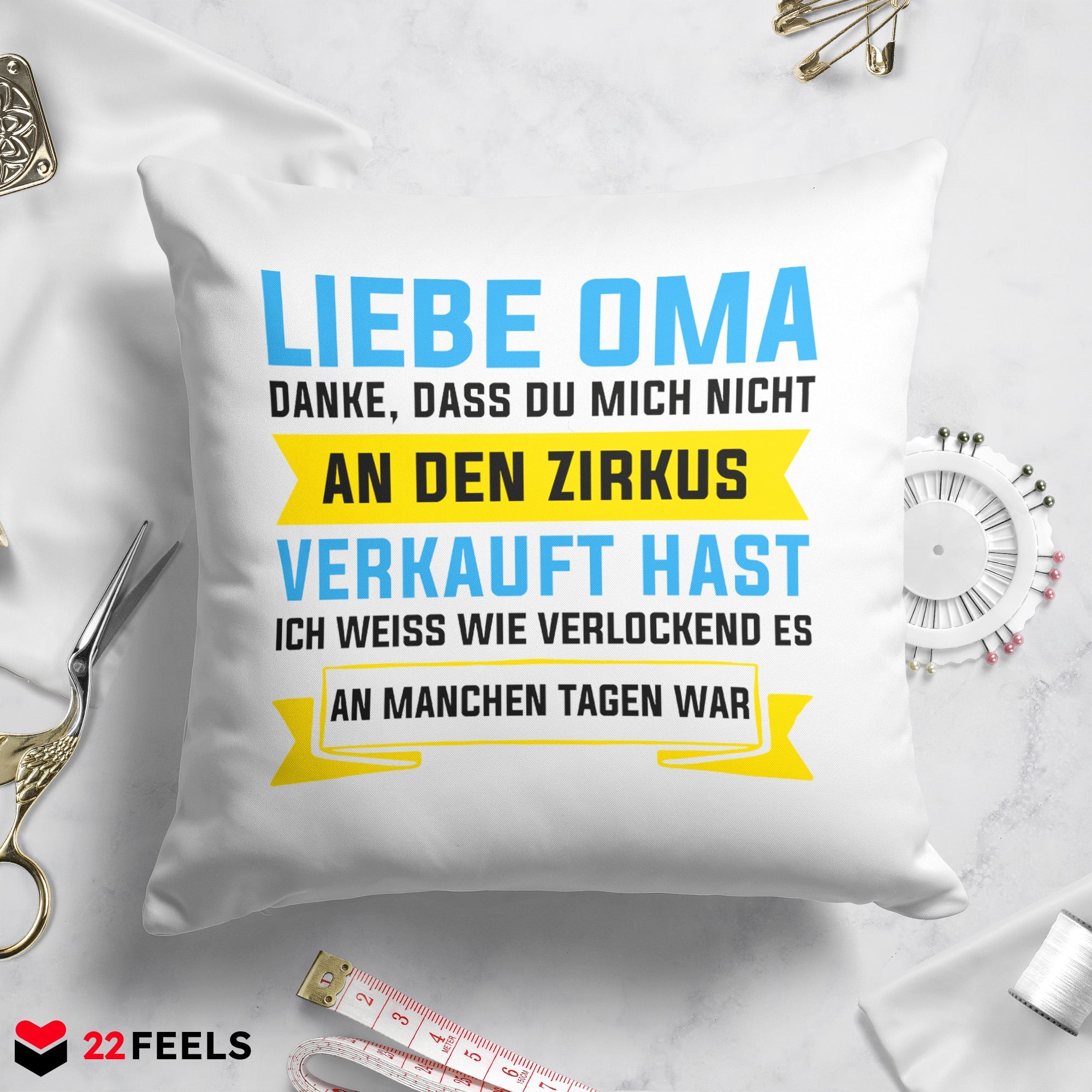 22Feels® Oma Geschenk - Kissen mit Spruch (Weiss 40x40cm)-Kissen Weiss 40x40-22Feels