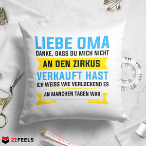 22Feels® Oma Geschenk - Kissen mit Spruch (Weiss 40x40cm)-Kissen Weiss 40x40-22Feels