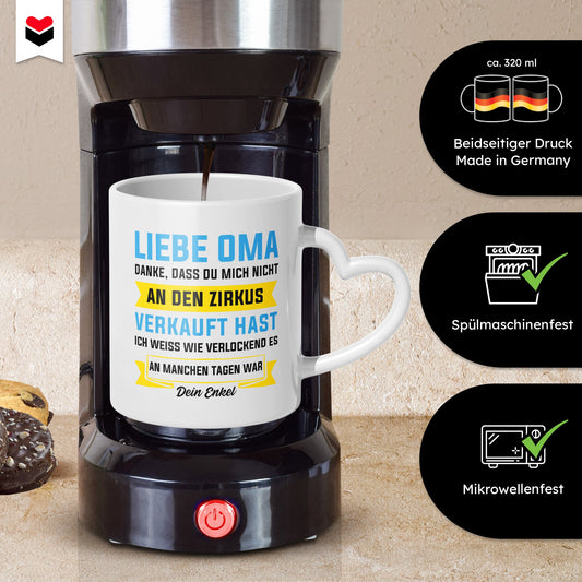 22Feels® Oma Geschenk von Enkel - Tasse mit Spruch: Zirkus (Herzhenkel, Weiss, 320ml)-Tasse Weiss Herzhenkel 320ml-22Feels