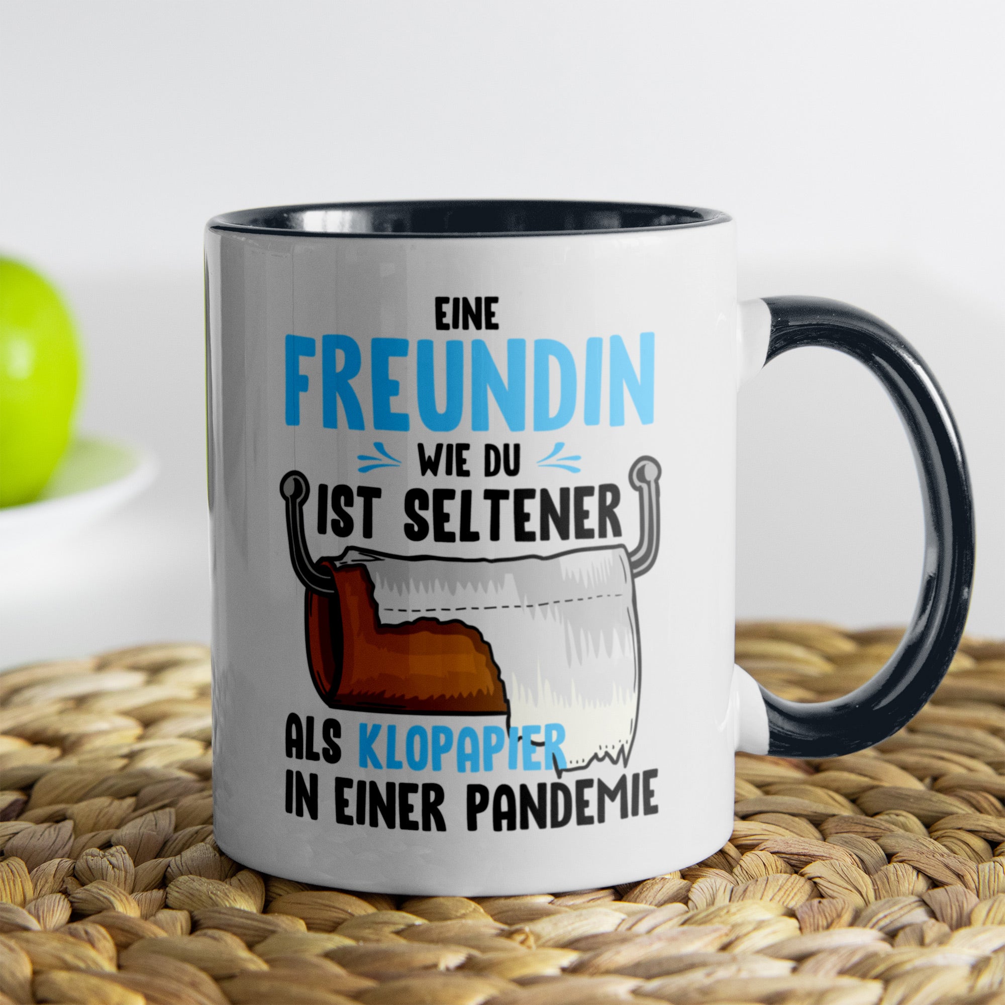22Feels® Freundin Geschenk zum Jahrestag, Valentinstag etc. - Tasse mit Spruch (Weiss-Schwarz, 320ml)-TwoTone Tasse Weiss-Schwarz 320ml-22Feels