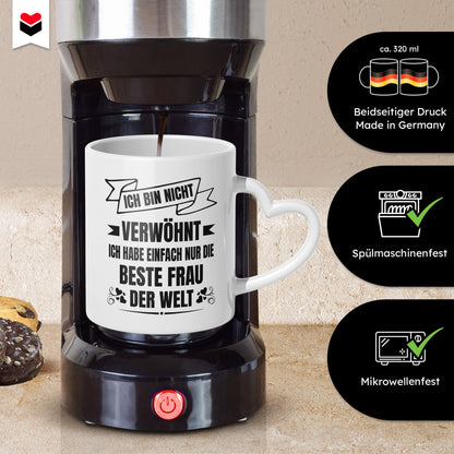 22Feels® Ehemann Geschenk zum Hochzeitstag, Valentinstag etc. - Tasse mit Spruch: Nicht Verwöhnt (Herzhenkel, Weiss, 320ml)-Tasse Weiss Herzhenkel 320ml-22Feels