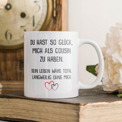22Feels® Geschenk für Cousin oder Cousine - von Cousin - Tasse mit Spruch: Glück mich zu haben (Weiss, 320ml)-Weisse Tasse 320ml-22Feels