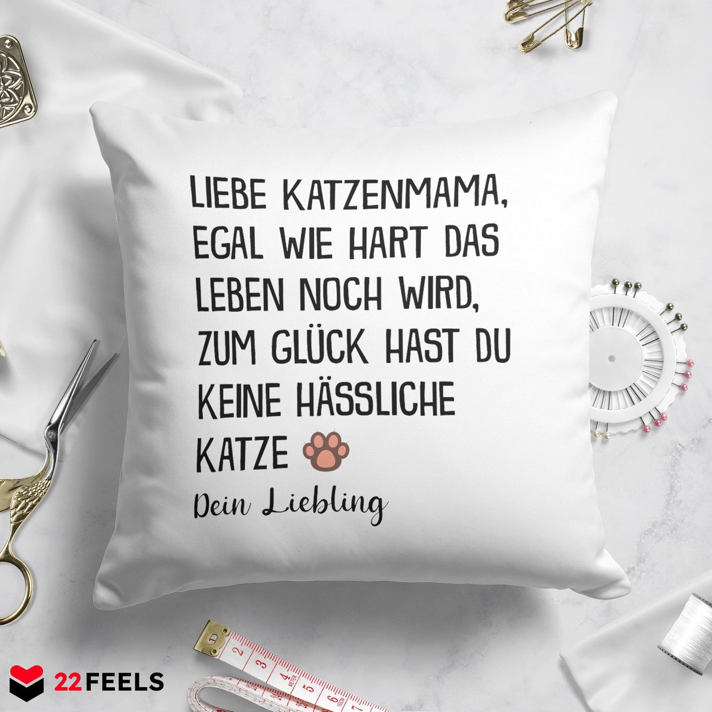 22Feels® Katzenmama Geschenk für Cat Moms und Katzen-Frauchen - Kissen mit Spruch (Weiss 40x40cm)-Kissen Weiss 40x40-22Feels