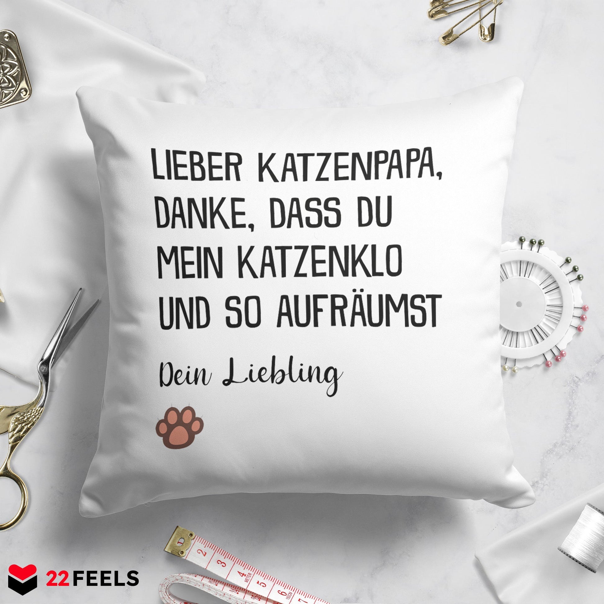 22Feels® Katzenpapa Geschenk für Cat Dads und Katzen-Herrchen - Kissen mit Spruch (Weiss 40x40cm)-Kissen Weiss 40x40-22Feels