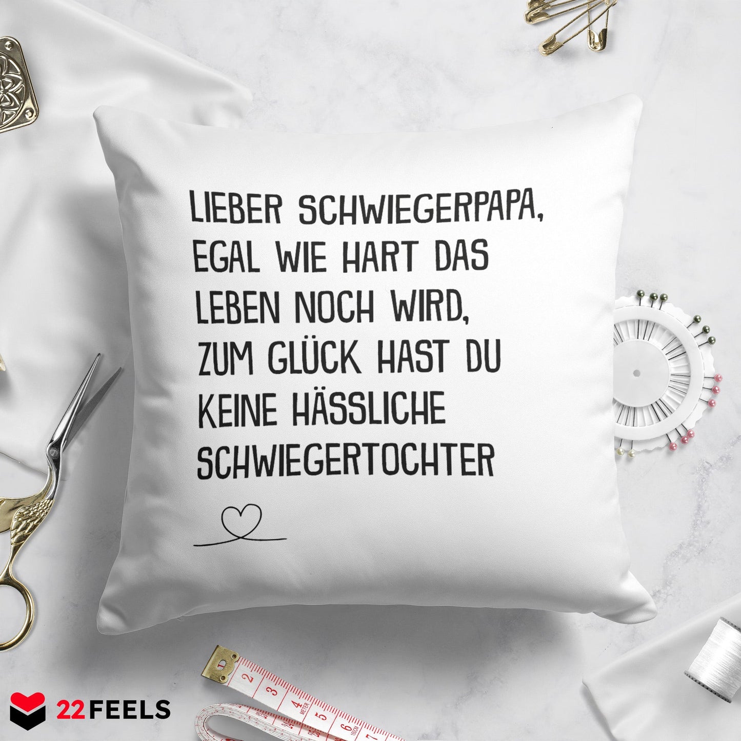 22Feels® Schwiegervater Geschenk von der Schwiegertochter bzw. Braut - Kissen mit Spruch (Weiss 40x40cm)-Kissen Weiss 40x40-22Feels