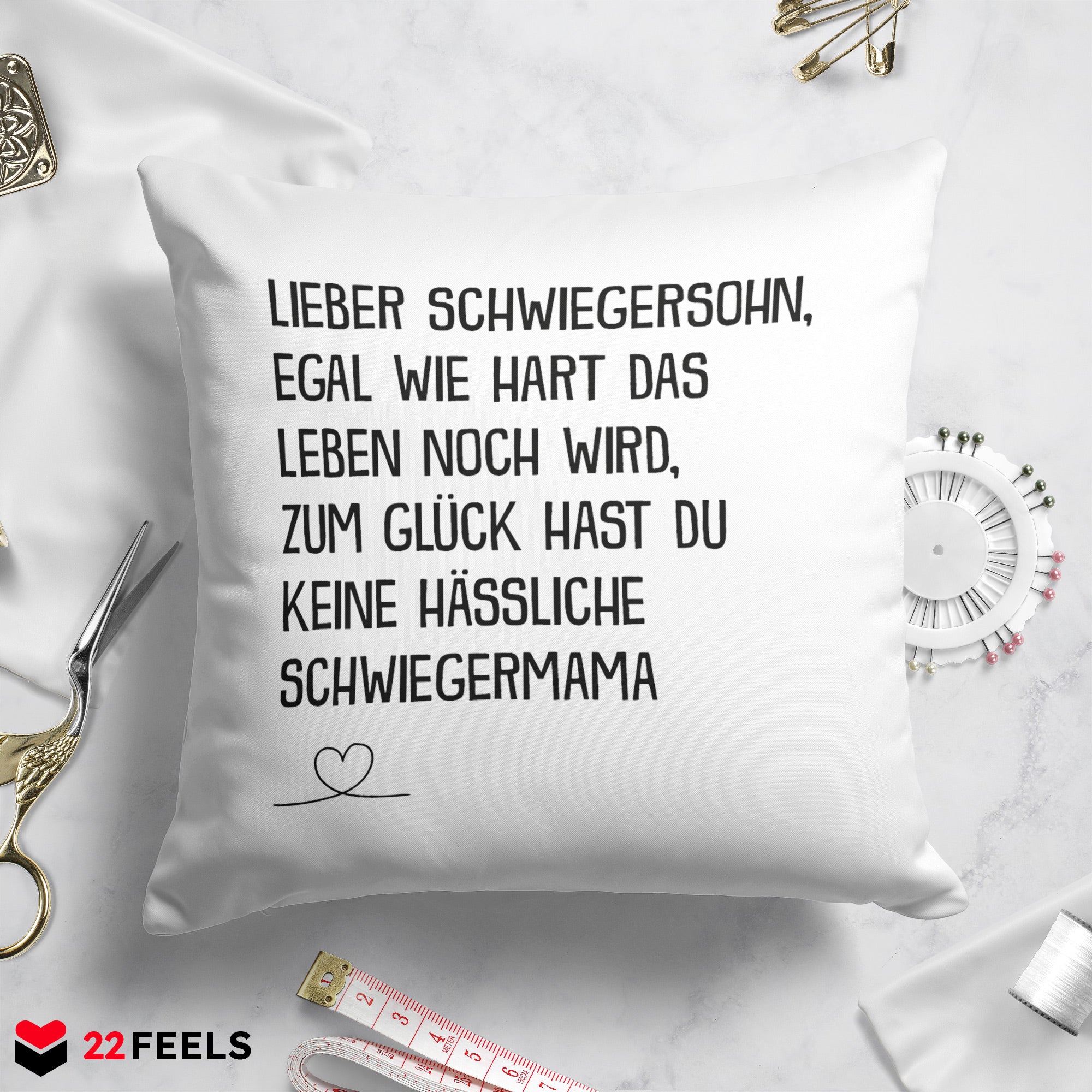 22Feels® Schwiegersohn Geschenk von der Schwiegermama - Kissen mit Spruch (Weiss 40x40cm)-Kissen Weiss 40x40-22Feels