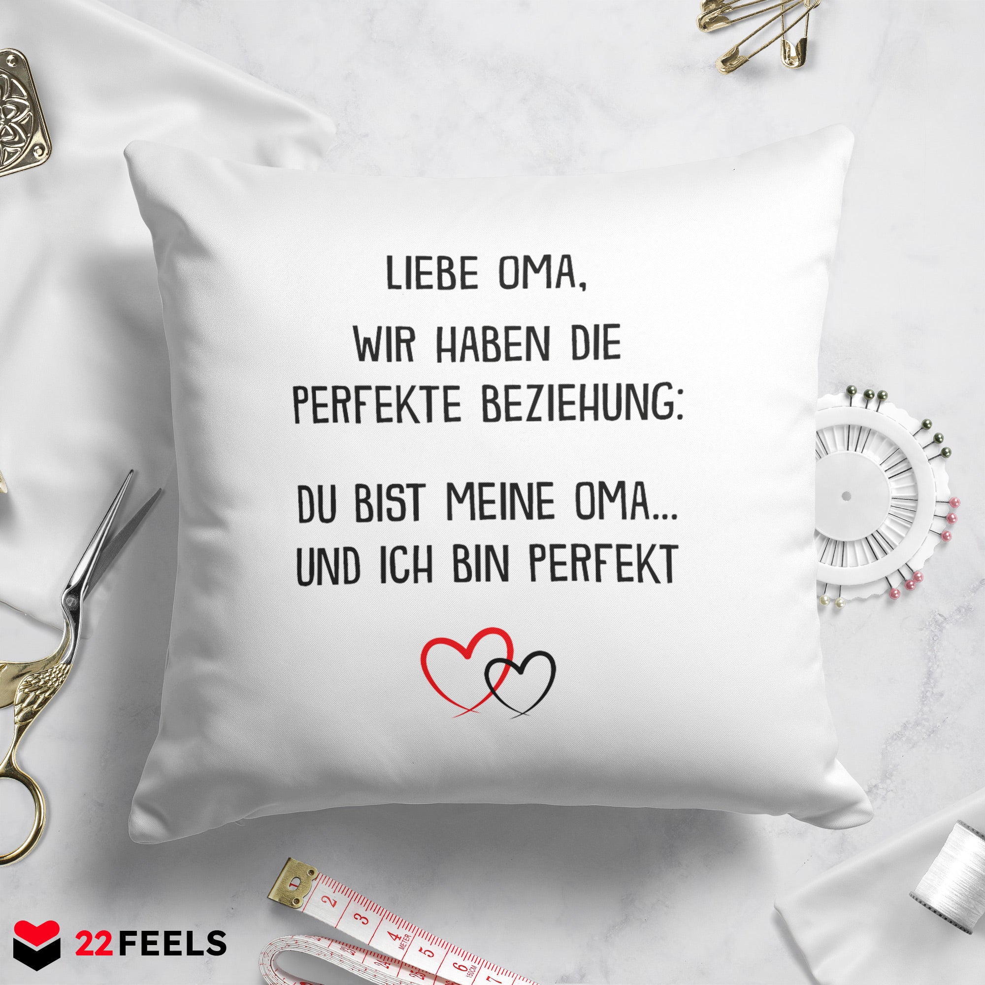 22Feels® Oma Geschenk - Kissen mit Spruch (Weiss 40x40cm)-Kissen Weiss 40x40-22Feels