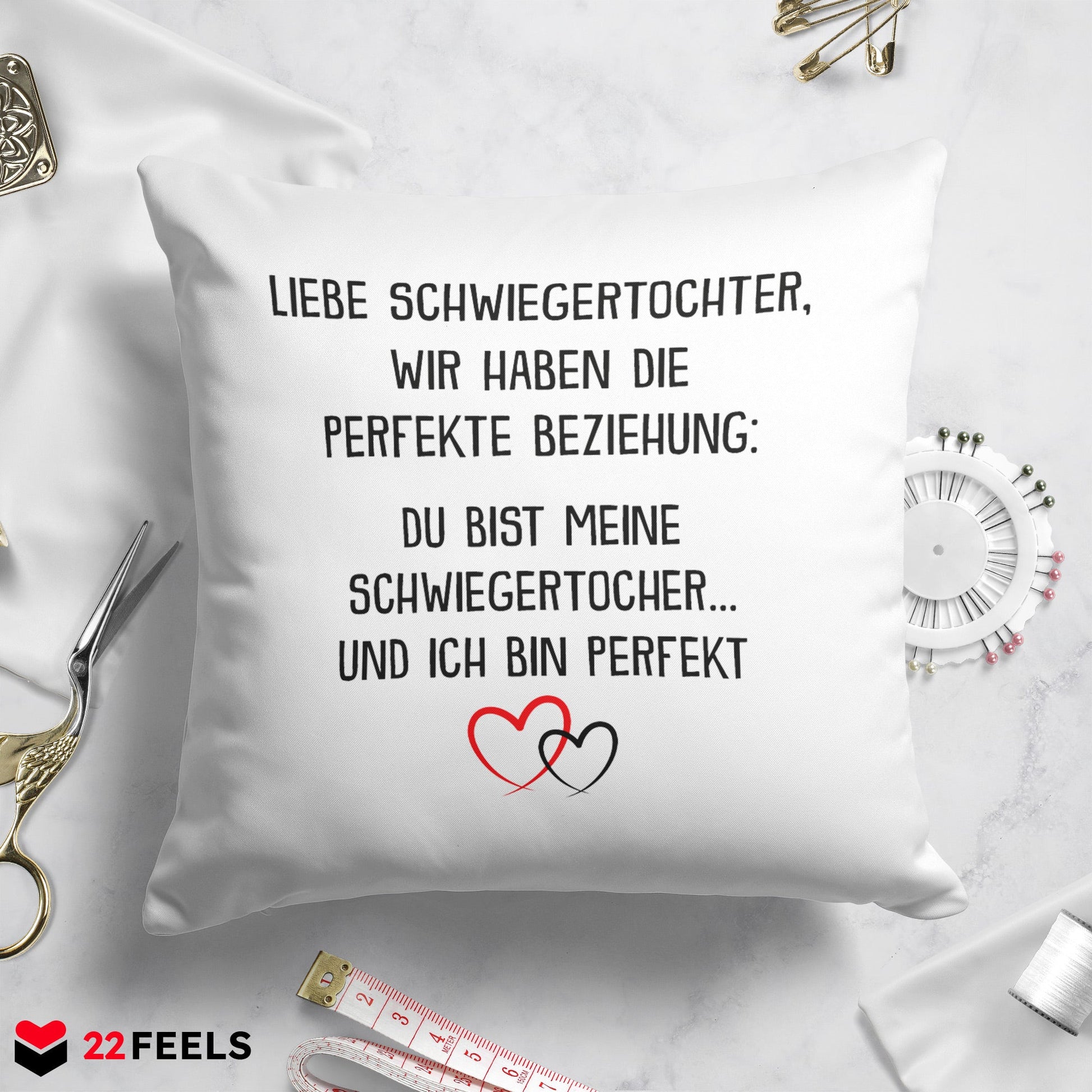 22Feels® Schwiegertochter Geschenk - Kissen mit Spruch (Weiss 40x40cm)-Kissen Weiss 40x40-22Feels