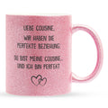 22Feels® Cousine Geschenk - Glitzertasse mit Spruch (Pink, 320ml)-Glitzertasse Pink 320ml-22Feels