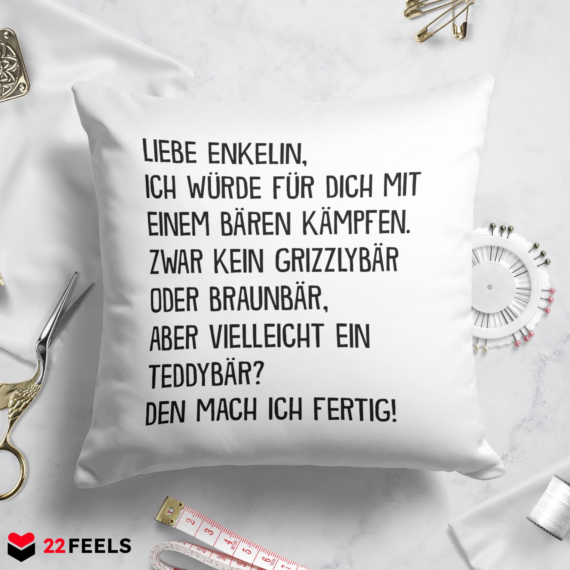 22Feels® Enkelin Geschenk - Kissen mit Spruch (Weiss 40x40cm)-Kissen Weiss 40x40-22Feels