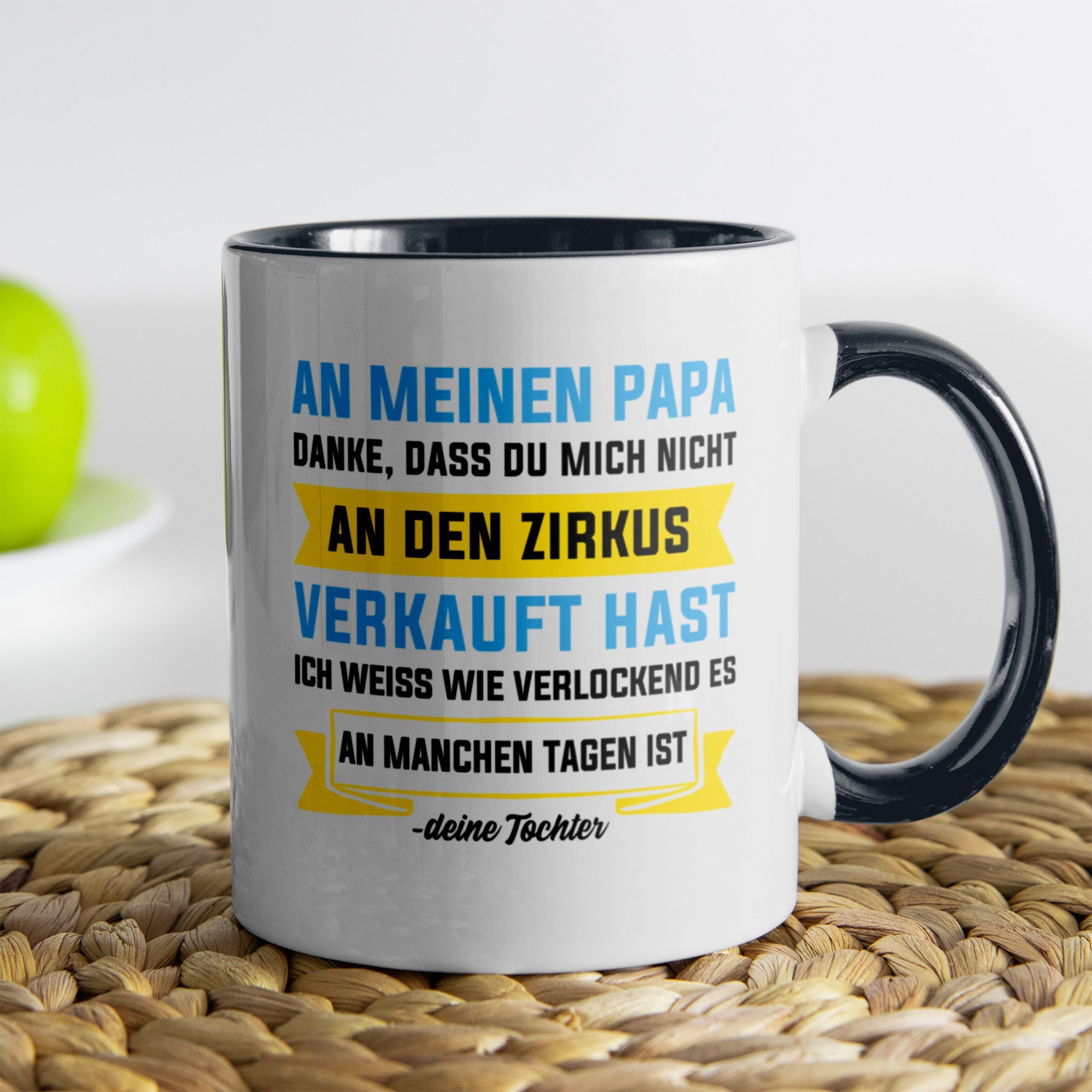 22Feels® Papa Geschenk von Tochter - Tasse mit Spruch (Weiss-Schwarz, 320ml)-TwoTone Tasse Weiss-Schwarz 320ml-22Feels