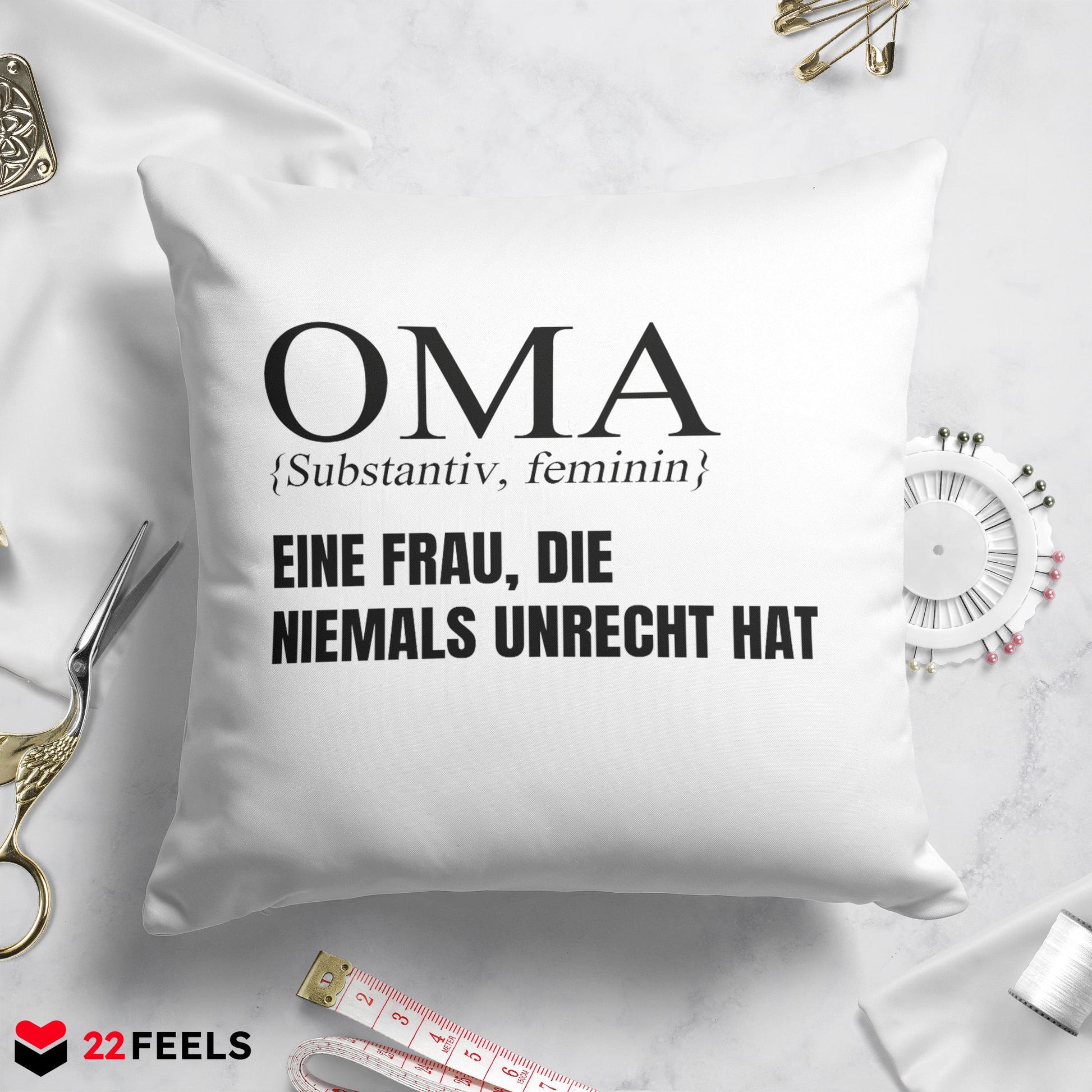 22Feels® Oma Geschenk - Kissen mit Spruch (Weiss 40x40cm)-Kissen Weiss 40x40-22Feels
