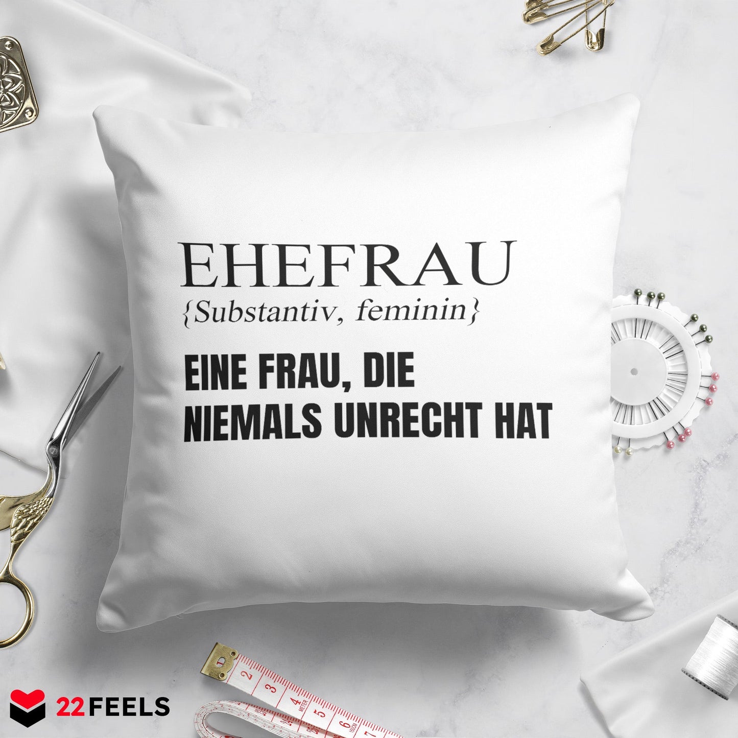 22Feels® Ehefrau Geschenk zum Hochzeitstag, Valentinstag etc. - Kissen mit Spruch (Weiss 40x40cm)-Kissen Weiss 40x40-22Feels
