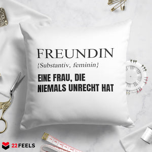 22Feels® Freundin Geschenk zum Jahrestag, Valentinstag etc. - Kissen mit Spruch (Weiss 40x40cm)-Kissen Weiss 40x40-22Feels