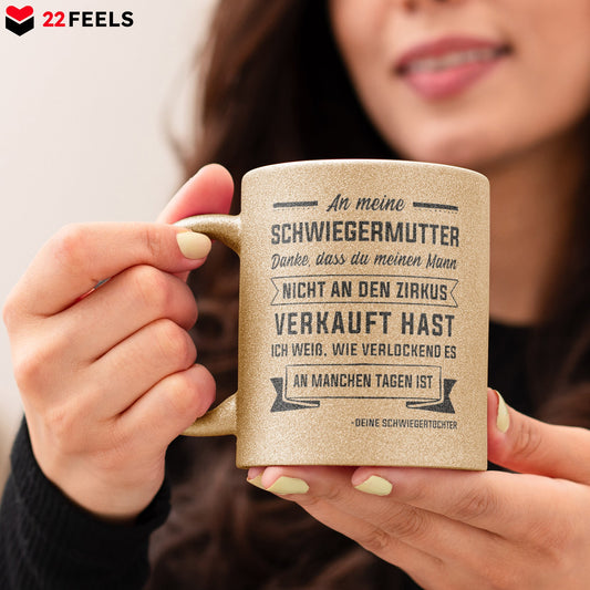 22Feels® Schwiegermutter Geschenk von Schwiegertochter bzw. Braut - Glitzertasse mit Spruch (Gold, 320ml)-Glitzertasse Gold 320ml-22Feels