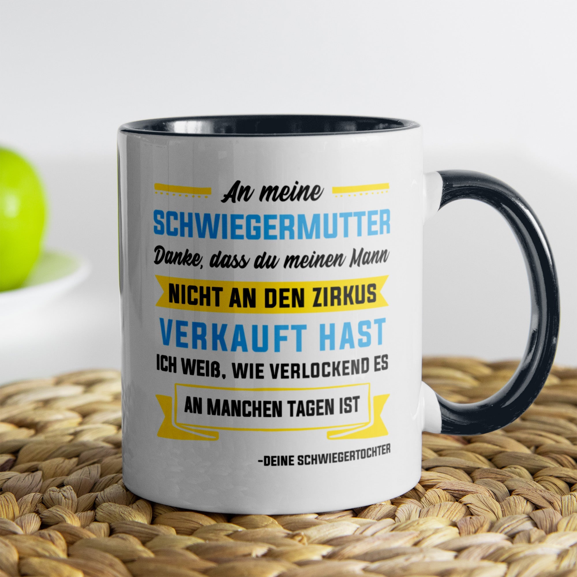 22Feels® Schwiegermutter Geschenk von Schwiegertochter bzw. Braut - Tasse mit Spruch (Weiss-Schwarz, 320ml)-TwoTone Tasse Weiss-Schwarz 320ml-22Feels