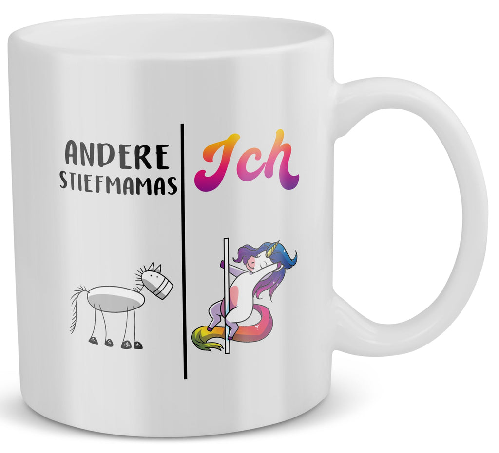 22Feels® Geschenk für Stiefmamas - Tasse mit Spruch: Andere Stiefmamas Ich (Einhorn) (Weiss, 320ml)-Weisse Tasse 320ml-22Feels
