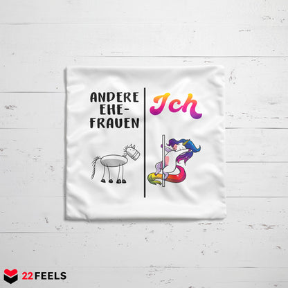 22Feels® Ehefrau Geschenk zum Hochzeitstag, Valentinstag etc. - Kissen mit Spruch (Weiss 40x40cm)-Kissen Weiss 40x40-22Feels