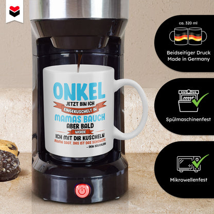 22Feels® Geschenk für werdende Onkel - Du Wirst Onkel Tasse mit Spruch: Jetzt Bin Ich Eingekuschelt (Weiss, 320ml)-Weisse Tasse 320ml-22Feels