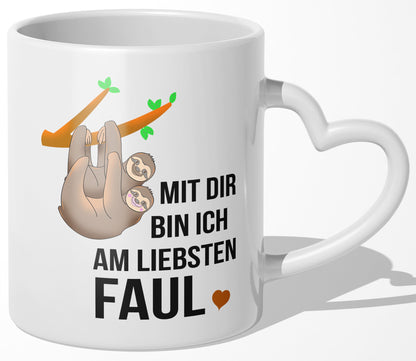 22Feels® Paar Geschenk zum Jahrestag, Hochzeitstag, Valentinstag etc. - Tasse mit Spruch: Mit dir bin ich am liebsten faul (Herzhenkel, Weiss, 320ml)-Tasse Weiss Herzhenkel 320ml-22Feels