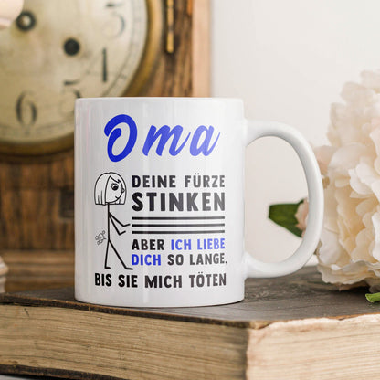 22Feels® ORIGINAL Geschenk-Tasse mit Spruch - Oma, Deine Fürze Stinken (Weiss, 320ml)-Weisse Tasse 320ml-22Feels