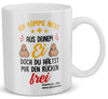 22Feels® Geschenk für Stiefvater von Stieftochter - Tasse mit Spruch: Du Hältst Mir Den Rücken Frei (Weiss, 320ml)-Weisse Tasse 320ml-22Feels