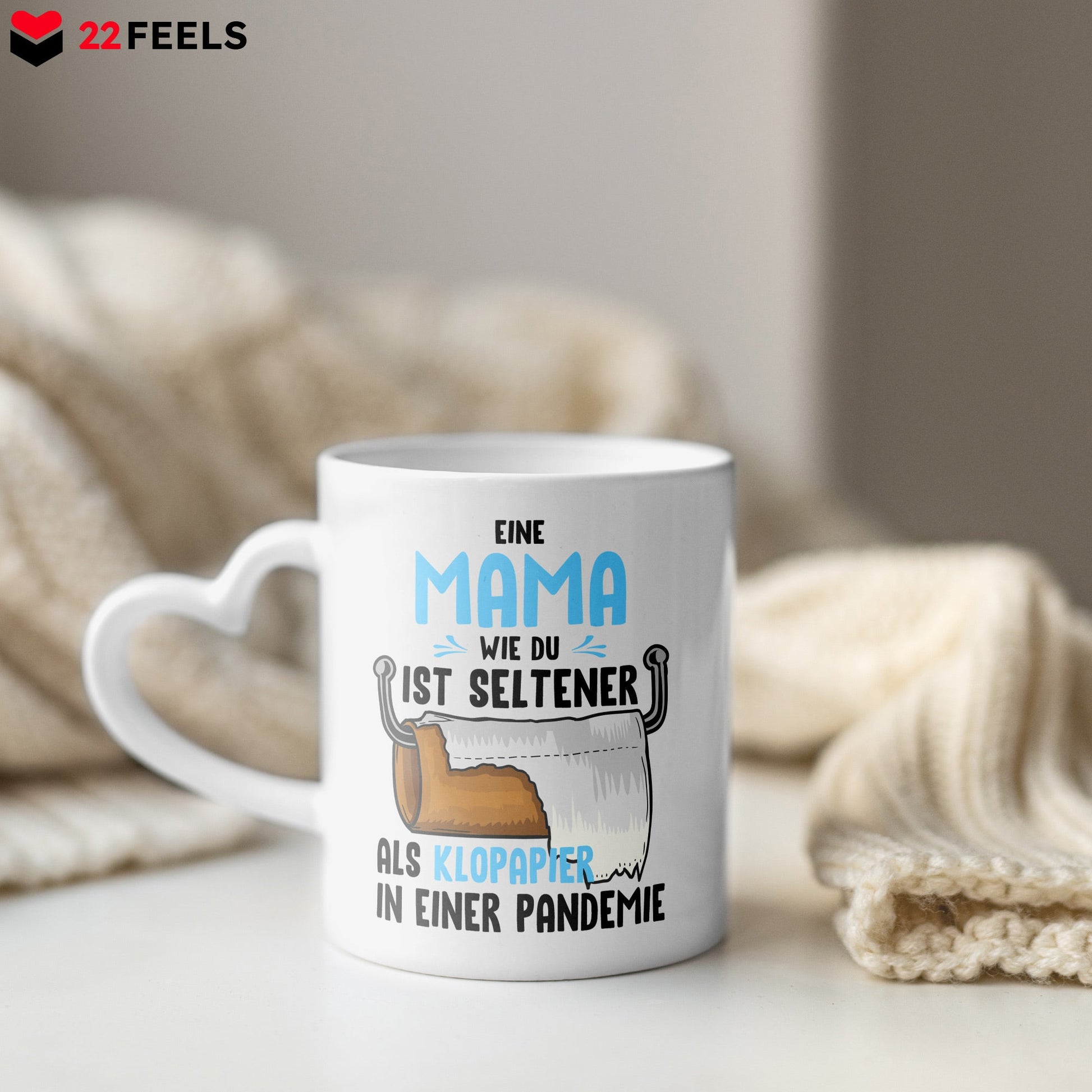 22Feels® Geschenk für Mamas - Tasse mit Spruch: Seltener als Klopapier (Herzhenkel, Weiss, 320ml)-Tasse Weiss Herzhenkel 320ml-22Feels