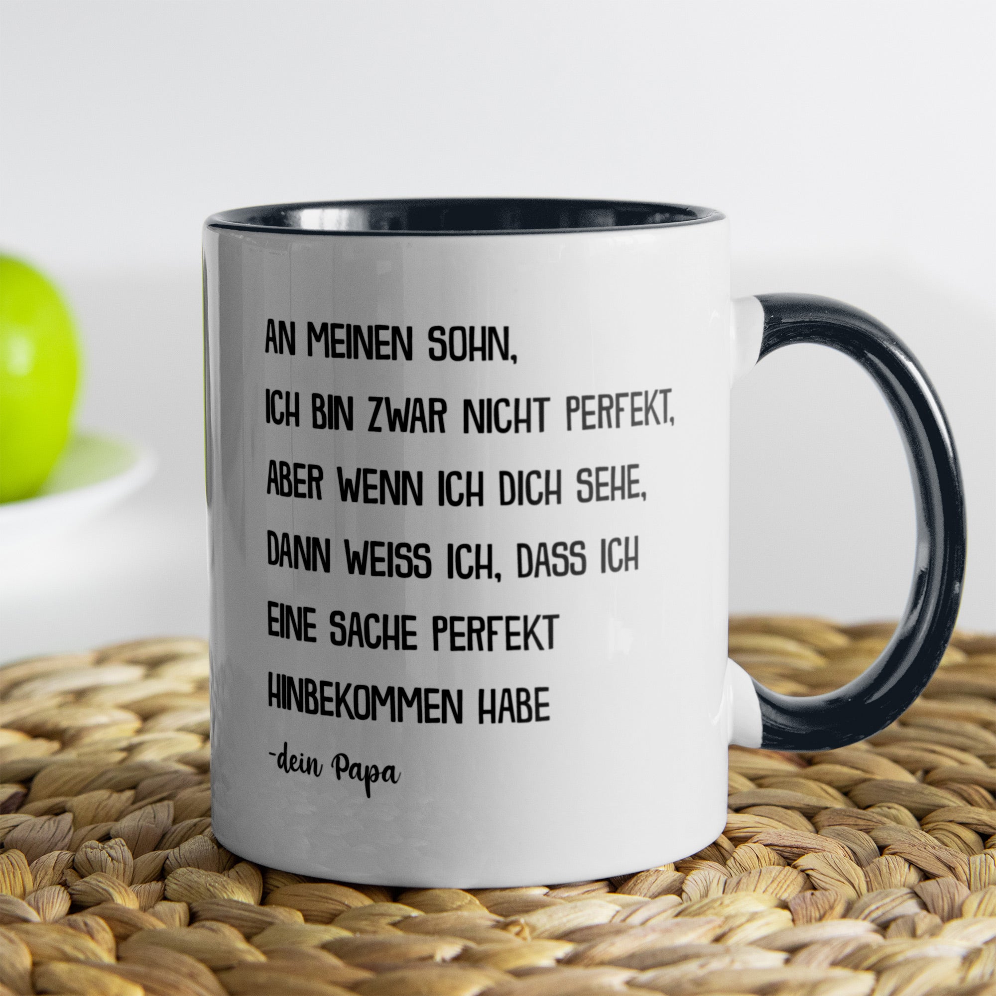 22Feels® Sohn Geschenk von Papa - Tasse mit Spruch (Weiss-Schwarz, 320ml)-TwoTone Tasse Weiss-Schwarz 320ml-22Feels