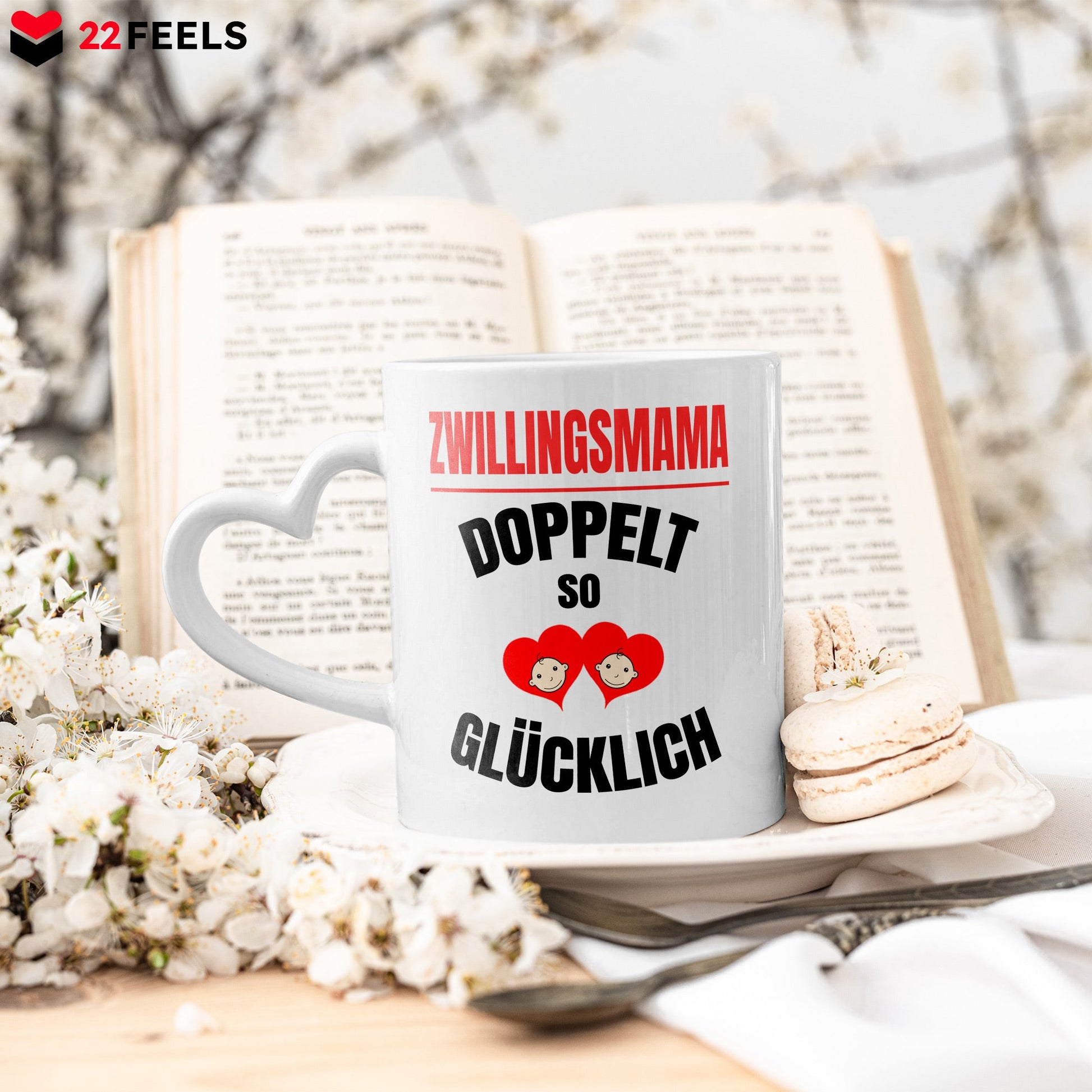 22Feels® Geschenk für Zwillingsmütter - Tasse mit Spruch: Doppelt So Glücklich (Herzhenkel, Weiss, 320ml)-Tasse Weiss Herzhenkel 320ml-22Feels