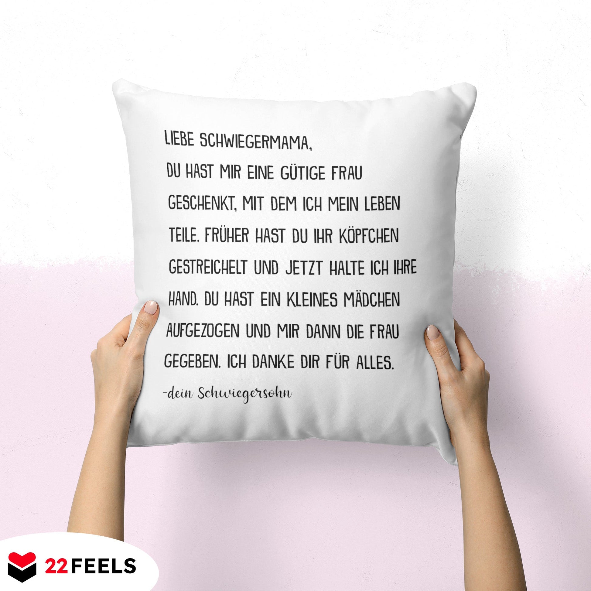 22Feels® Schwiegermutter Geschenk vom Schwiegersohn bzw. Bräutigam - Kissen mit Spruch (Weiss 40x40cm)-Kissen Weiss 40x40-22Feels
