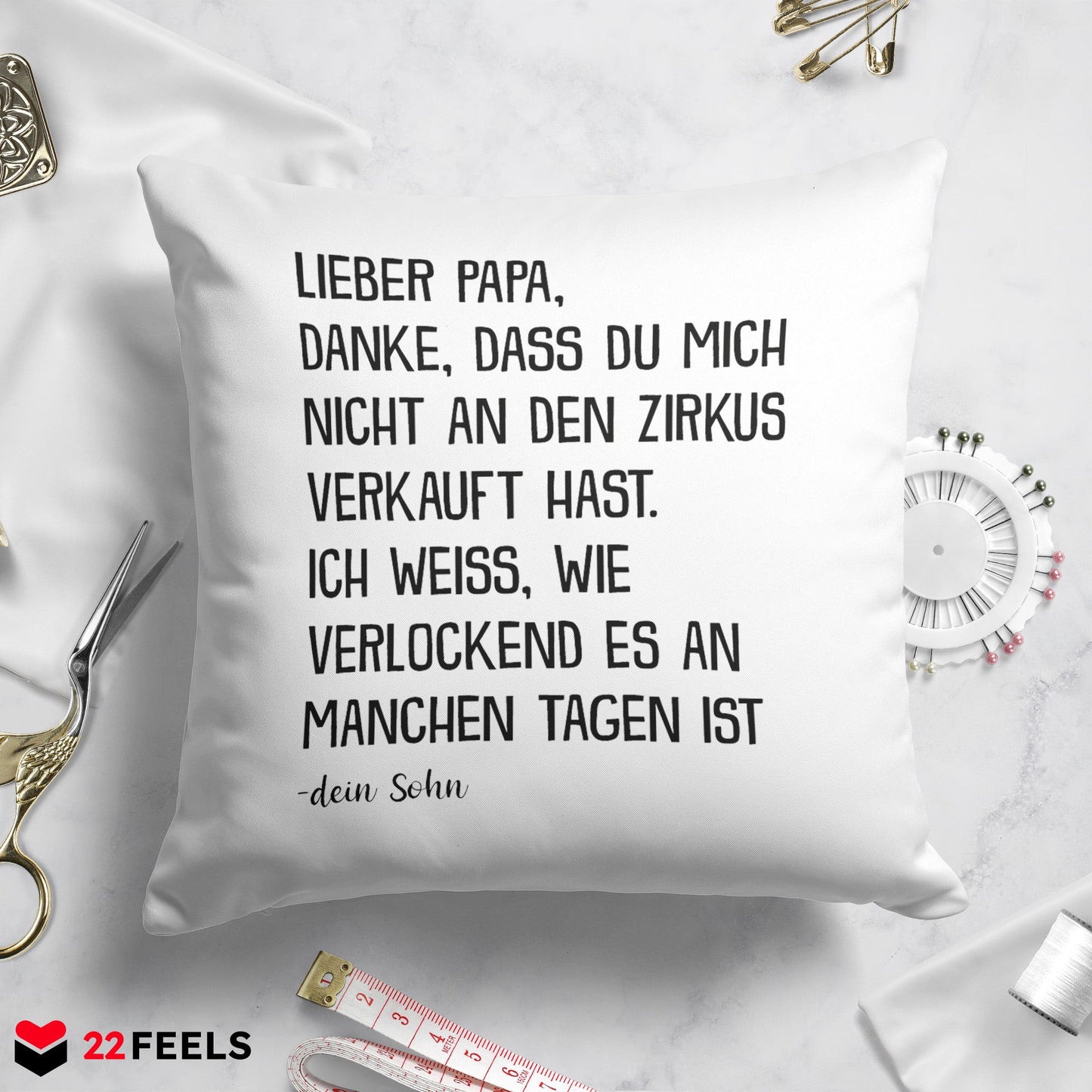 22Feels® Papa Geschenk von Sohn - Kissen mit Spruch (Weiss 40x40cm)-Kissen Weiss 40x40-22Feels