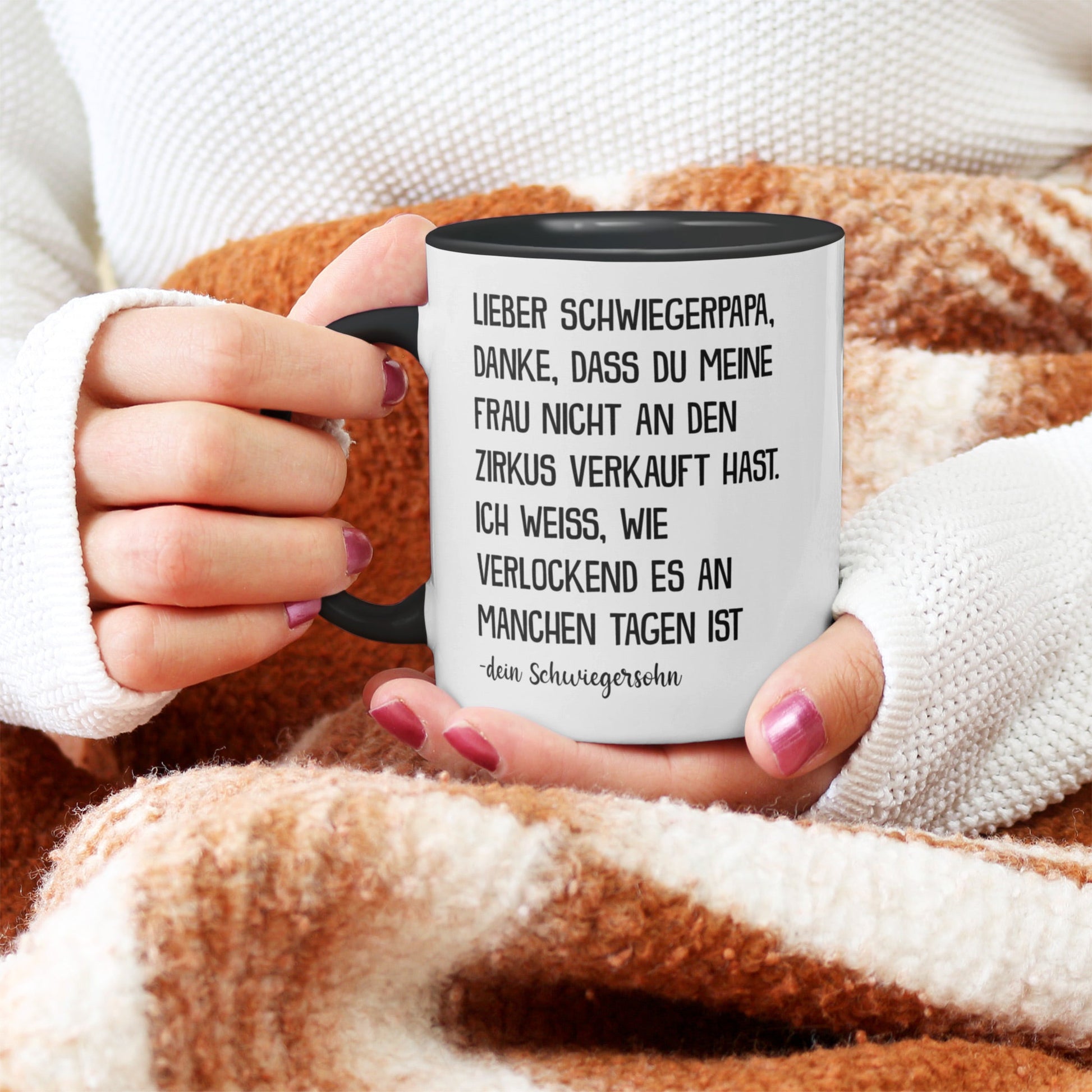 22Feels® Schwiegervater Geschenk von Schwiegersohn bzw. Bräutigam - Tasse mit Spruch (Weiss-Schwarz, 320ml)-TwoTone Tasse Weiss-Schwarz 320ml-22Feels