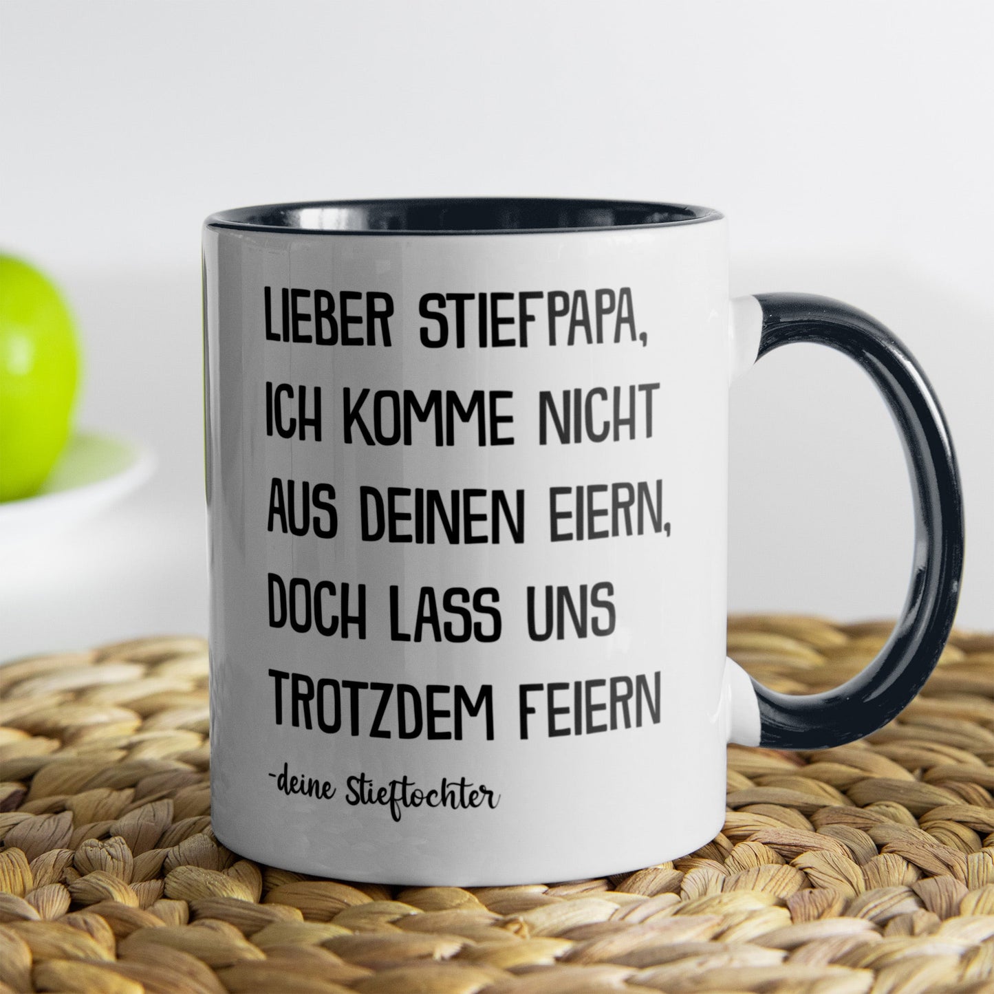 22Feels® Stiefvater Geschenk von Stieftochter - Tasse mit Spruch (Weiss-Schwarz, 320ml)-TwoTone Tasse Weiss-Schwarz 320ml-22Feels